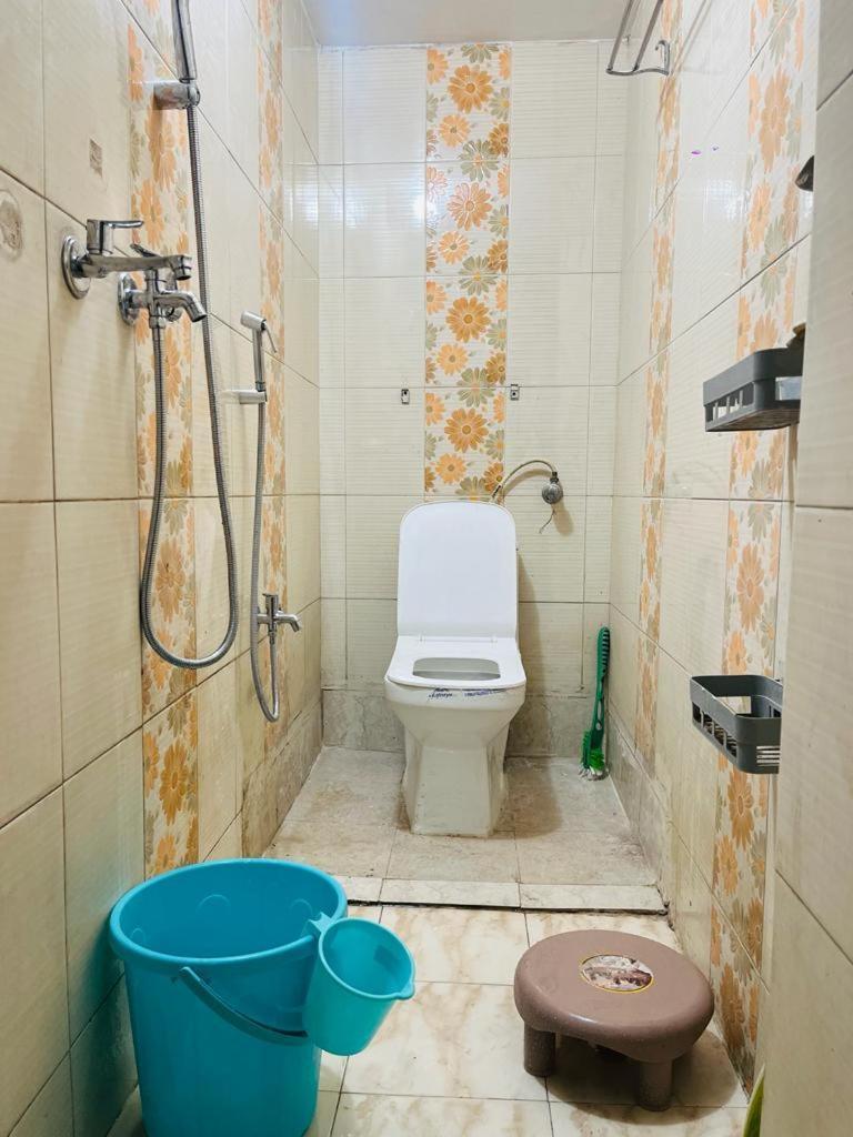 Saroja Paying Guest House Varanasi Exterior foto